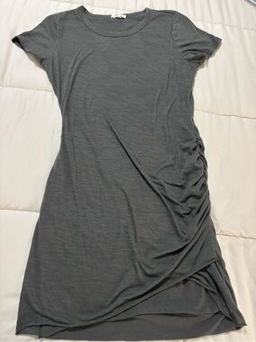 LA MIEL Charcoal Gray Ruched Dress Lined Womens L
